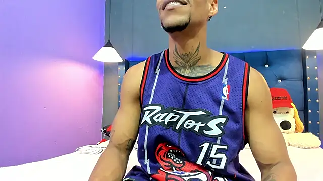 Snapshot of Salomon_koude chatting on 5, 11, 2025 Salomon koude online show from 5, 11, 2025