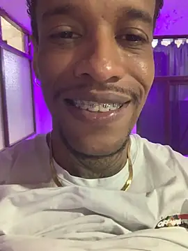 Snapshot of Salomon_koude chatting on 15, 11, 2025 Salomon koude online show from 15, 11, 2025