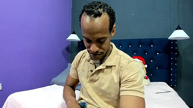 Snapshot of Salomon_koude chatting on 17, 11, 2025 Salomon koude online show from 17, 11, 2025