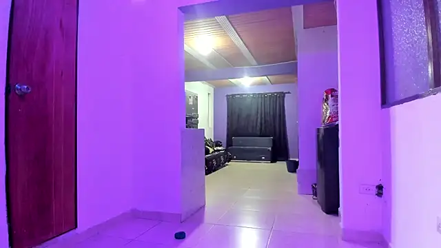 Snapshot of Salomon_koude chatting on 18, 11, 2025 Salomon koude online show from 18, 11, 2025