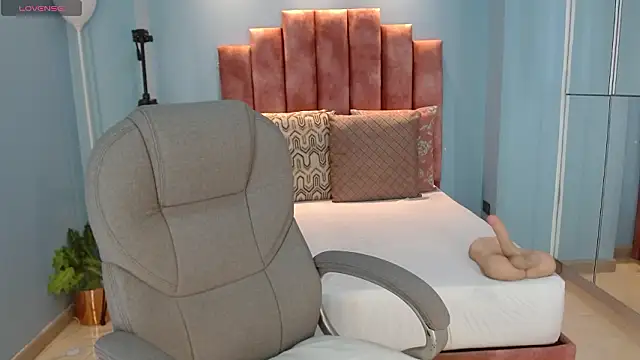 Snapshot of sussy_leon chatting on 19, 3, 2026 sussy leon online show from 19, 3, 2026