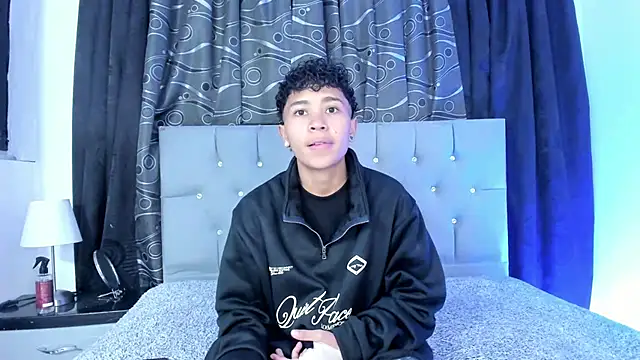 nova sex01 online show from 30, 1, 2025