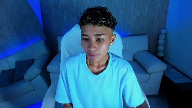 nova sex01 online show from 5, 10, 2025