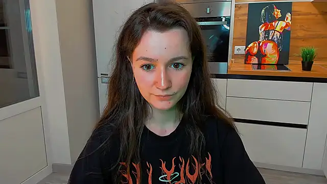 Snapshot of ameli_moon chatting on 1, 2, 2025 ameli moon online show from 1, 2, 2025