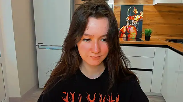 Snapshot of ameli_moon chatting on 2, 2, 2025 ameli moon online show from 2, 2, 2025