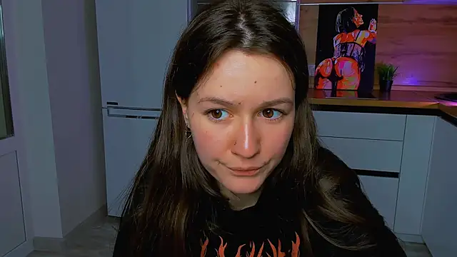 Snapshot of ameli_moon chatting on 22, 2, 2025 ameli moon online show from 22, 2, 2025