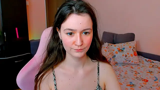 Snapshot of ameli_moon chatting on 24, 3, 2026 ameli moon online show from 24, 3, 2026