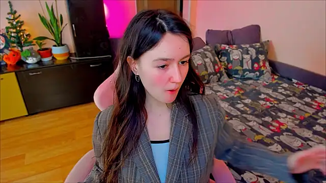 Snapshot of ameli_moon chatting on 15, 4, 2026 ameli moon online show from 15, 4, 2026