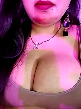 Suhanakhan00 online show from 14, 12, 2025