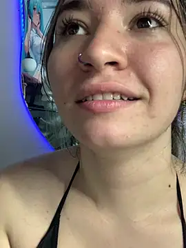 Snapshot of Sophie_LS chatting on 9, 2, 2025 Sophie LS online show from 9, 2, 2025