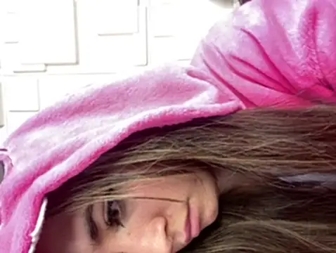 Snapshot of Sophie_LS chatting on 14, 2, 2025 Sophie LS online show from 14, 2, 2025