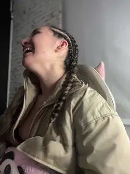 Snapshot of Sophie_LS chatting on 9, 3, 2025 Sophie LS online show from 9, 3, 2025