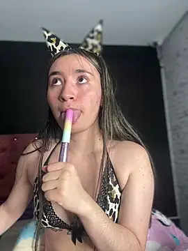 Snapshot of Sophie_LS chatting on 17, 3, 2025 Sophie LS online show from 17, 3, 2025