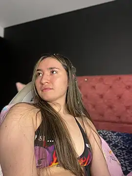 Snapshot of Sophie_LS chatting on 22, 3, 2025 Sophie LS online show from 22, 3, 2025