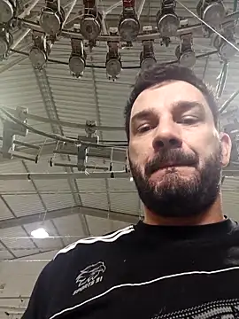 Snapshot of KAZADO_LIBERAL chatting on 8, 10, 2025 KAZADO LIBERAL online show from 8, 10, 2025