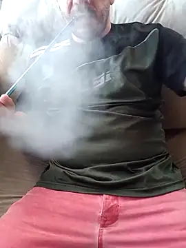 Snapshot of KAZADO_LIBERAL chatting on 15, 10, 2025 KAZADO LIBERAL online show from 15, 10, 2025