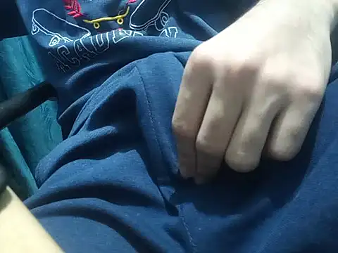 Snapshot of SALLY_OMAR_ chatting on 12, 4, 2026 SALLY OMAR online show from 12, 4, 2026