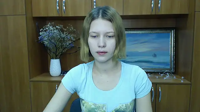 Snapshot of StellaCRL chatting on 15, 12, 2024 StellaCRL online show from 15, 12, 2024