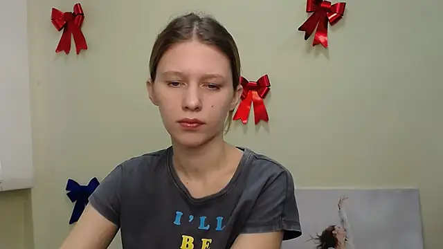 Snapshot of StellaCRL chatting on 2, 2, 2025 StellaCRL online show from 2, 2, 2025