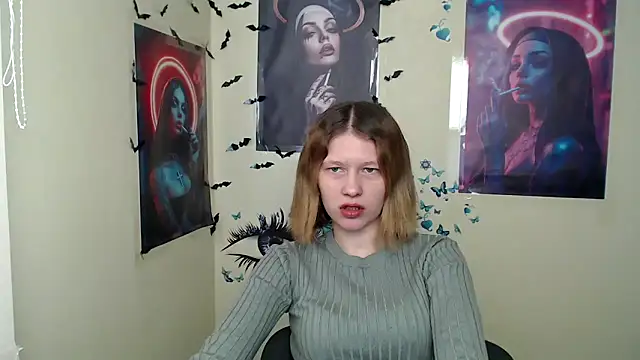 Snapshot of StellaCRL chatting on 9, 3, 2025 StellaCRL online show from 9, 3, 2025