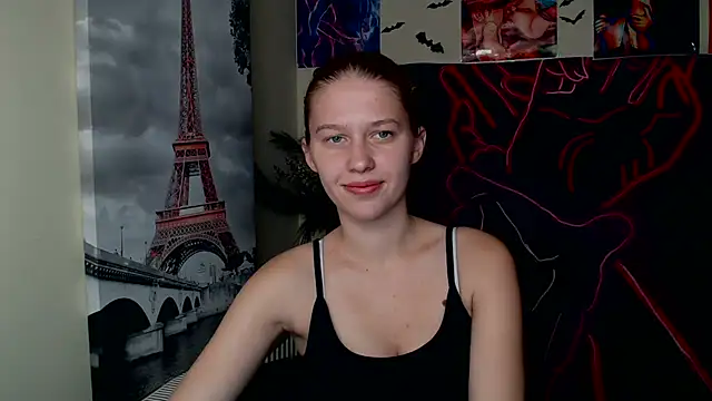 Snapshot of StellaCRL chatting on 15, 10, 2025 StellaCRL online show from 15, 10, 2025