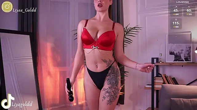 Snapshot of Liya_Gold_ chatting on 8, 12, 2024 Liya Gold  online show from 8, 12, 2024