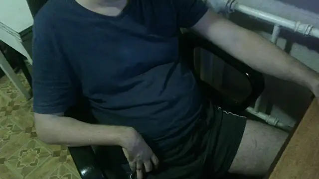 Snapshot of AlDON59 chatting on 1, 2, 2025 AlDON59 online show from 1, 2, 2025