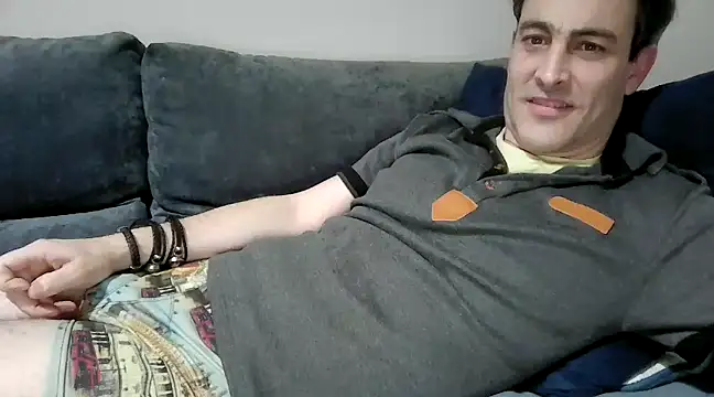 basquehotboy online show from 30, 12, 2024