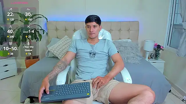 Damian23   online show from 18, 2, 2025