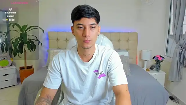 Damian23   online show from 27, 2, 2025