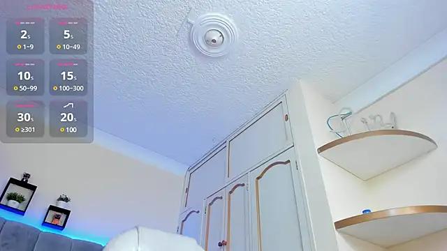 Damian23   online show from 6, 3, 2025