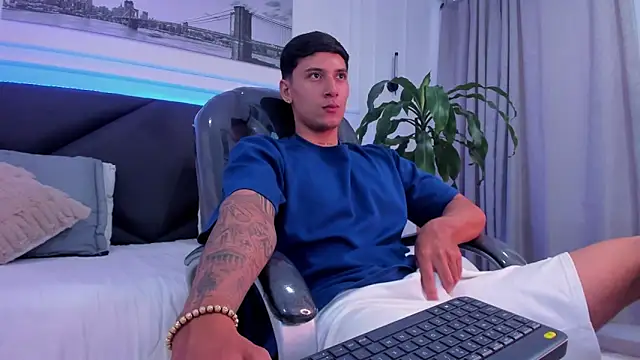 Damian23   online show from 15, 12, 2025