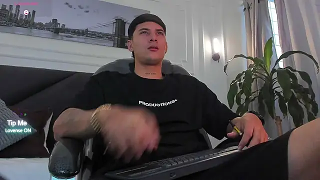 Damian23   online show from 4, 4, 2026