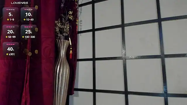 Snapshot of Alexx_tc chatting on 4, 12, 2024 Alexx tc online show from 4, 12, 2024