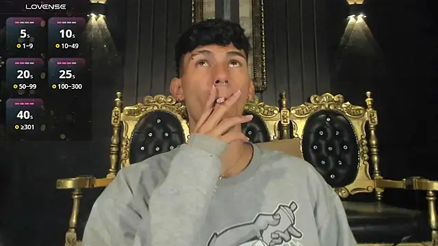 Snapshot of Alexx_tc chatting on 11, 12, 2024 Alexx tc online show from 11, 12, 2024