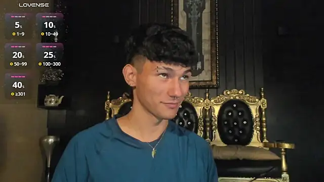 Snapshot of Alexx_tc chatting on 12, 12, 2024 Alexx tc online show from 12, 12, 2024