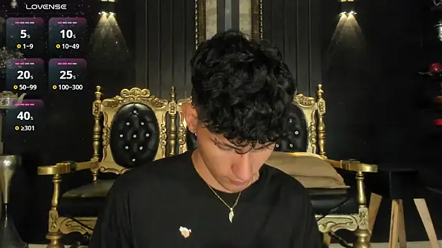 Snapshot of Alexx_tc chatting on 13, 12, 2024 Alexx tc online show from 13, 12, 2024