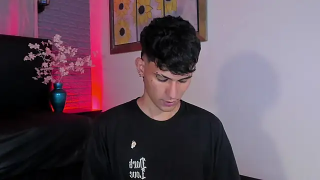 Snapshot of Alexx_tc chatting on 25, 12, 2024 Alexx tc online show from 25, 12, 2024