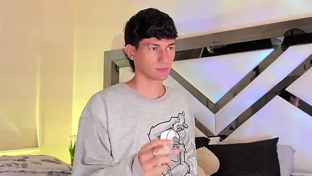 Snapshot of Alexx_tc chatting on 13, 2, 2025 Alexx tc online show from 13, 2, 2025