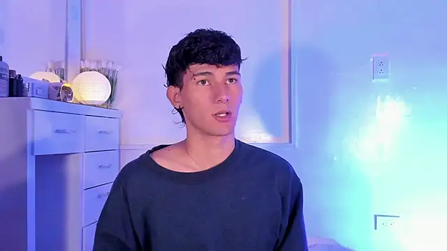 Snapshot of Alexx_tc chatting on 23, 3, 2025 Alexx tc online show from 23, 3, 2025