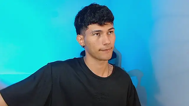 Snapshot of Alexx_tc chatting on 14, 9, 2025 Alexx tc online show from 14, 9, 2025