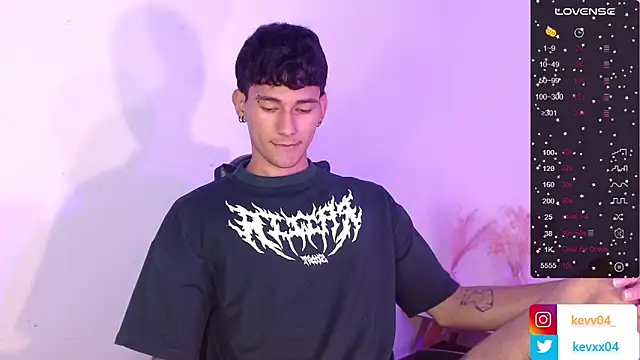 Snapshot of Alexx_tc chatting on 15, 10, 2025 Alexx tc online show from 15, 10, 2025