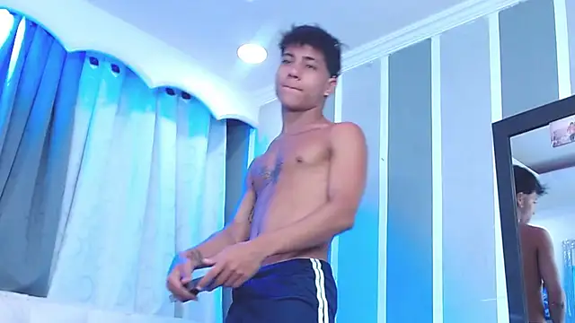 Sexys Boys Hot1 online show from 11, 1, 2025