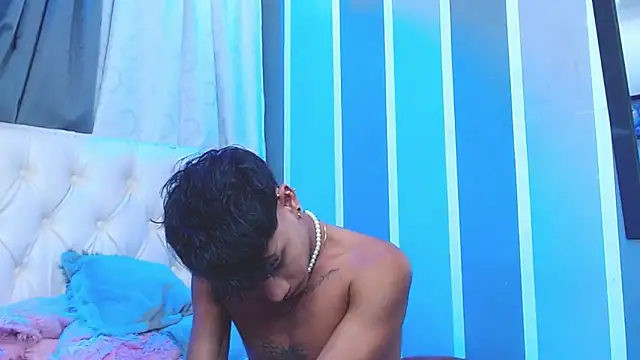 Sexys Boys Hot1 online show from 14, 1, 2025