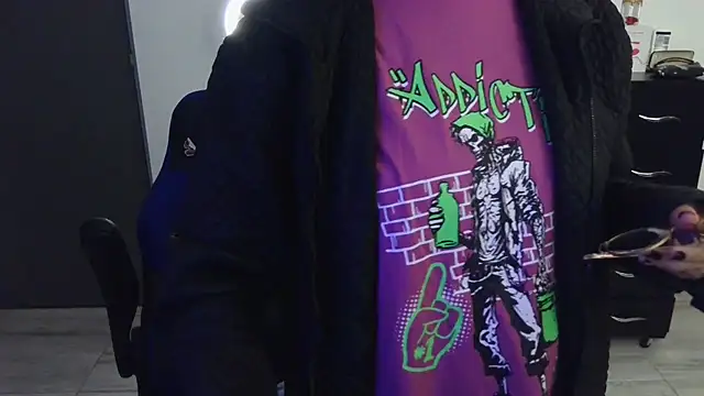 thomascooper7 online show from 22, 2, 2025