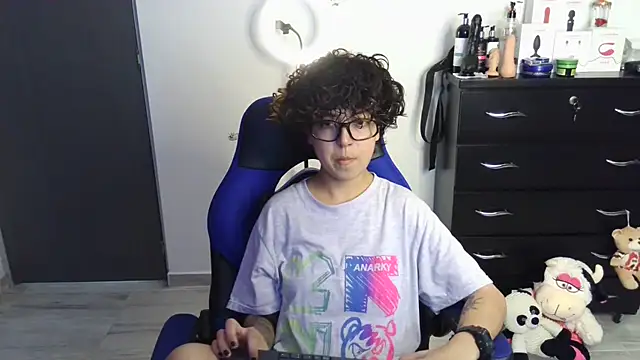 thomascooper7 online show from 23, 9, 2025