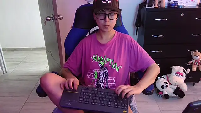 thomascooper7 online show from 15, 12, 2025