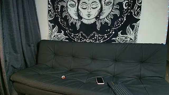 Snapshot of geordi_and_sofia chatting on 31, 3, 2026 geordi and sofia online show from 31, 3, 2026