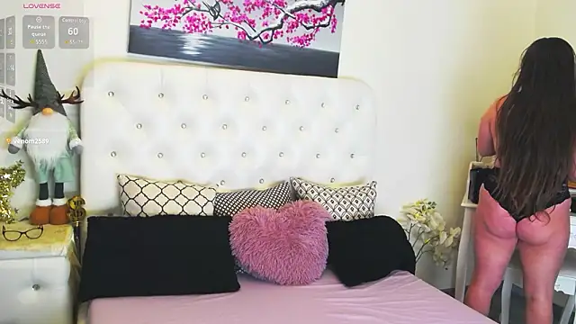 Ysabell01 online show from 3, 2, 2026