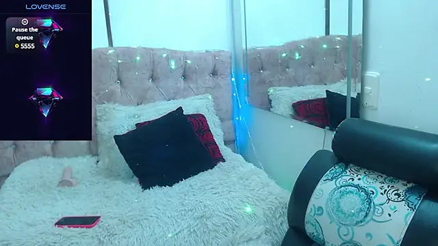 Grecia Horny online show from 19, 1, 2025